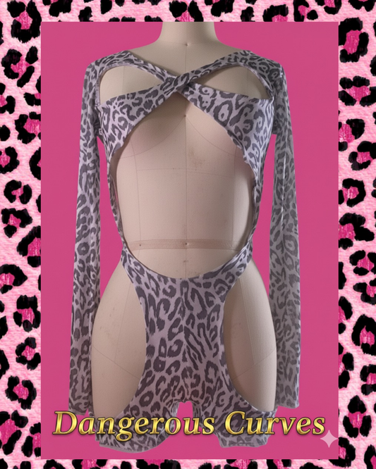 The Spotlight Curves Bundle